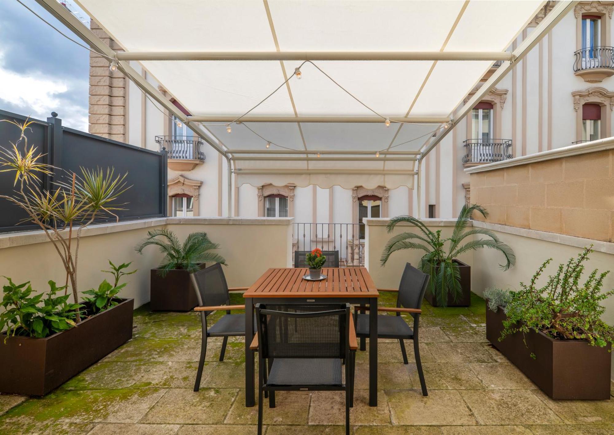 לצ'ה Blu Mazzini 1 - Appartamento Luxury Con Terrazza Privata מראה חיצוני תמונה